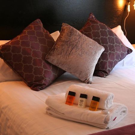 The Lady Elizabeth Hotel Sudbury  Ngoại thất bức ảnh