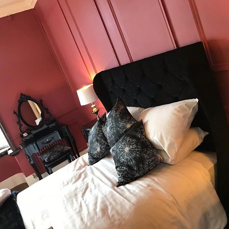The Lady Elizabeth Hotel Sudbury  Ngoại thất bức ảnh